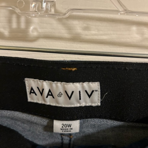 Ava & Viv Jean Size 20W - Picture 3 of 3